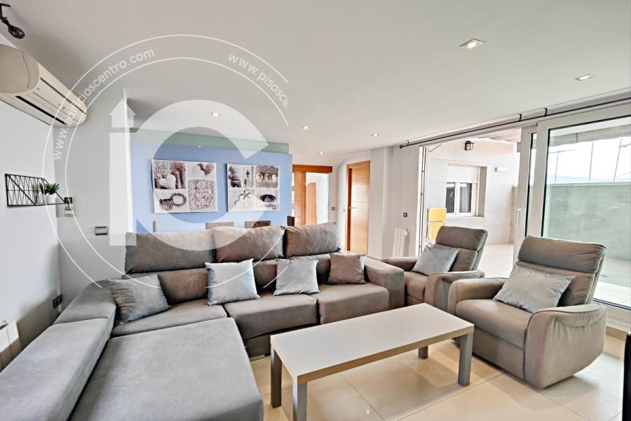 Ático de alquiler junto a Puerta Real, Granada