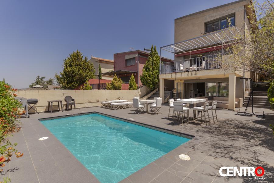 Chalet en Barrio de Monachil